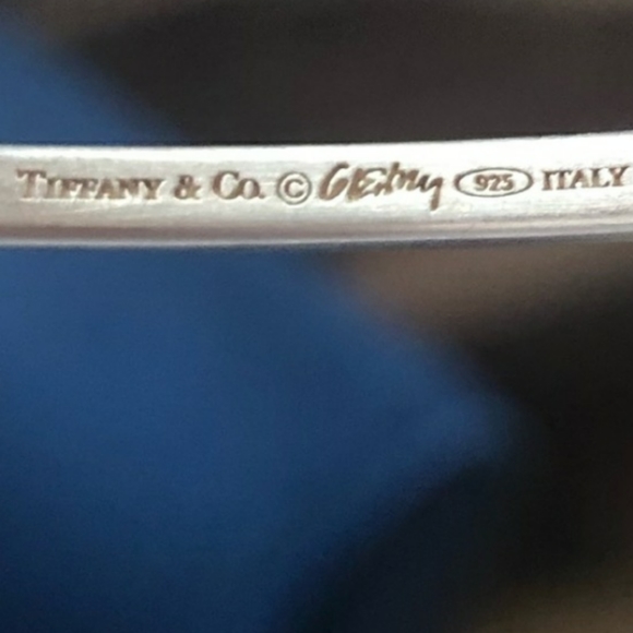 Unisex Tiffany & Co. Frank Gehry Axis Bangle - Picture 5 of 8